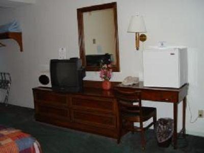 Отель Budget Host Vista Inn
