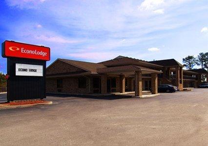 Отель Econo Lodge Suffolk