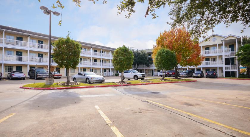 Отель Sun Suites of Sugarland (Stafford)