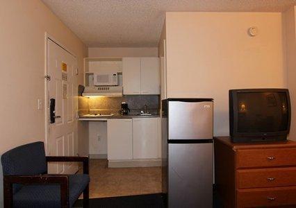 Отель Suburban Extended Stay Bay Meadows