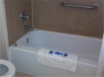 Отель Ranch House Motel