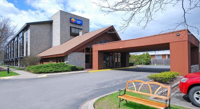 Отель Comfort Inn Carrier Circle