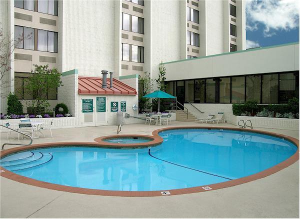 Отель La Quinta Inn & Suites Tacoma Seattle