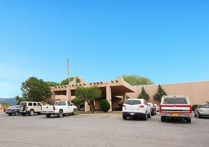 Отель Quality Inn Taos