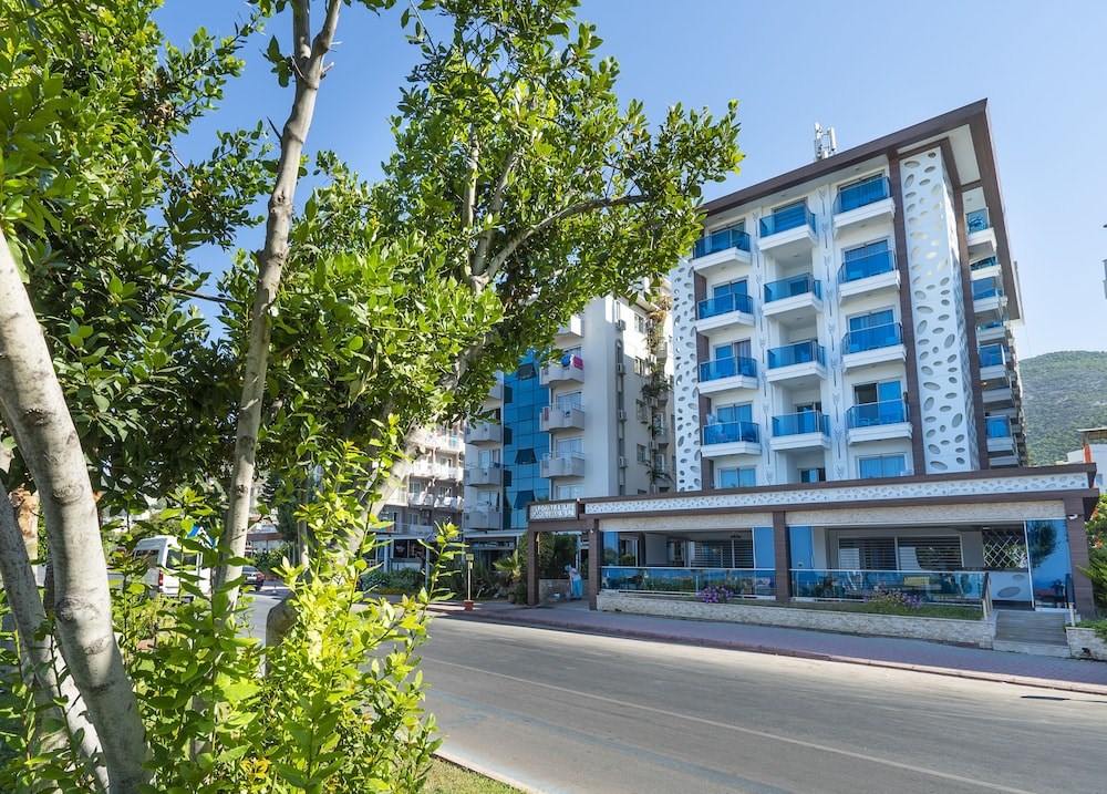 Xperia Kleopatra Life Hotel