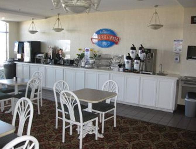 Отель Baymont Inn and Suites Temple