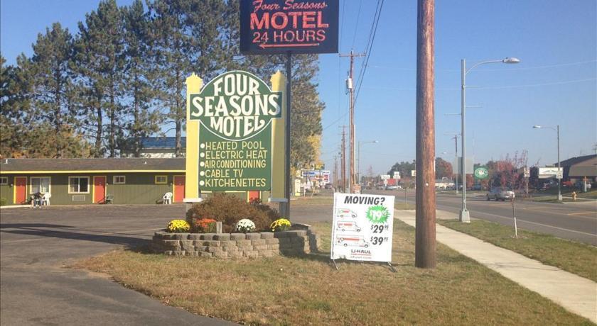 Отель Four Seasons Motel
