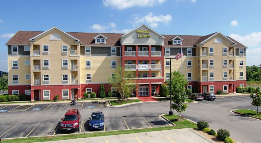 Отель MainStay Suites Saint Robert