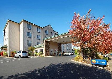Отель Comfort Inn & Suites Salem