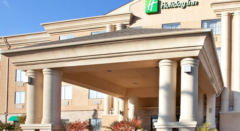 Отель Holiday Inn Salem-Roanoke