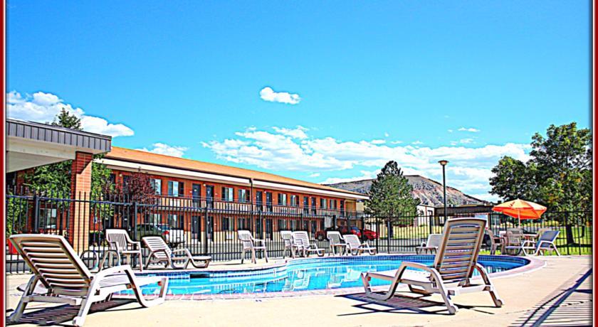 Отель Econo Lodge Salina