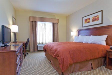 Отель Country Inn and Suites San Marcos