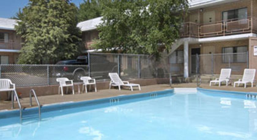 Отель Travelodge Sandusky