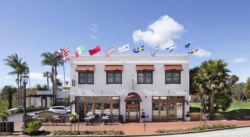 Отель Hotel Indigo Santa Barbara