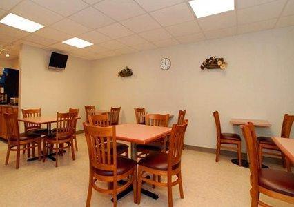 Отель Quality Inn Schenectady