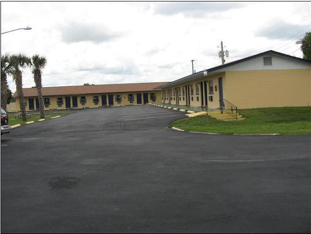 Отель Economy Inn Sebring