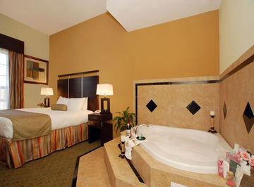 Отель Best Western Plus Manatee Hotel