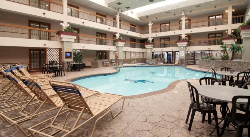 Отель Americas Best Value Inn Shakopee
