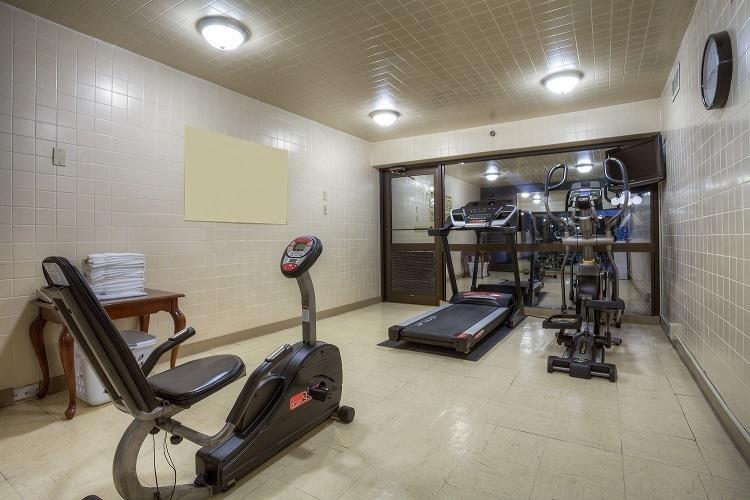 Отель Gama Suites Cincinnati