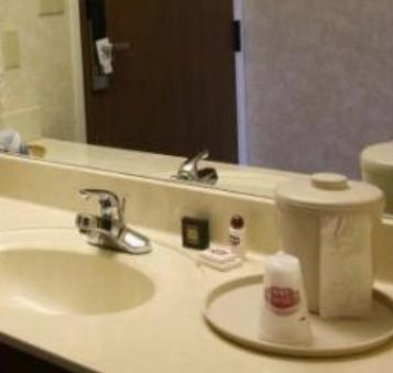 Отель Country Hearth Inn