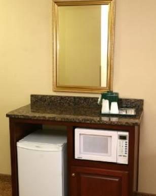 Отель Country Inn and Suites Shepardsville