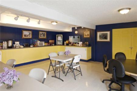 Отель Americas Best Value Inn Sheridan