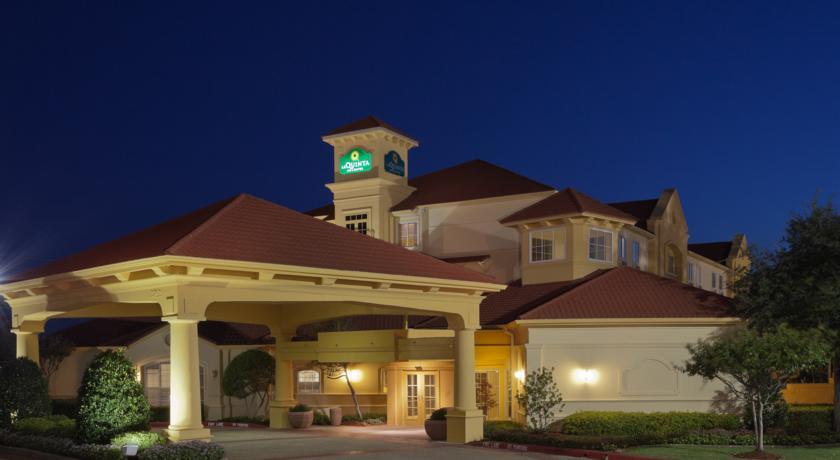 Отель La Quinta Inn & Suites Sherman Denison