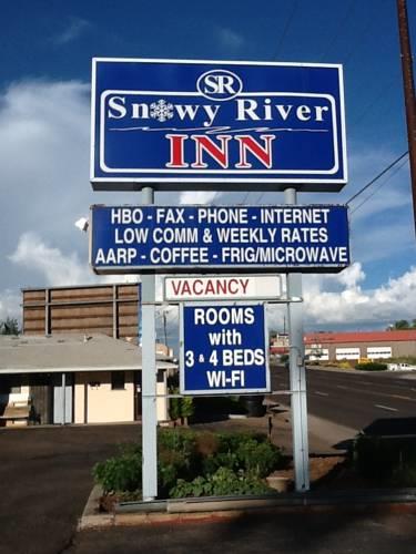 Отель Snowy River Inn