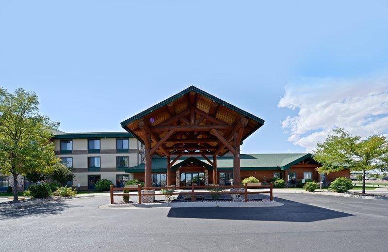 Отель Best Western Plus Sidney Lodge