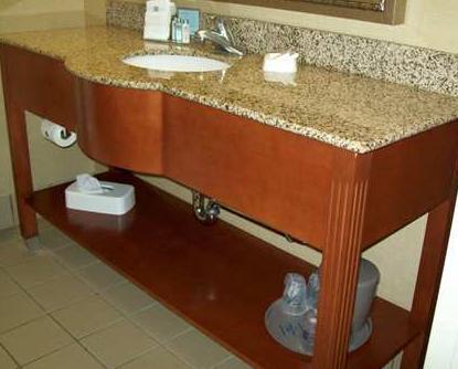 Отель Hampton Inn Sidney