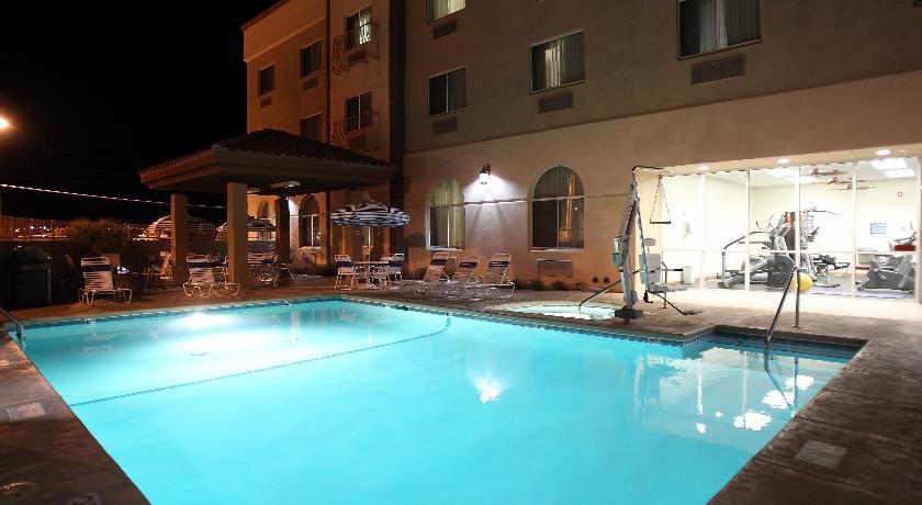 Отель Garden Place Suites