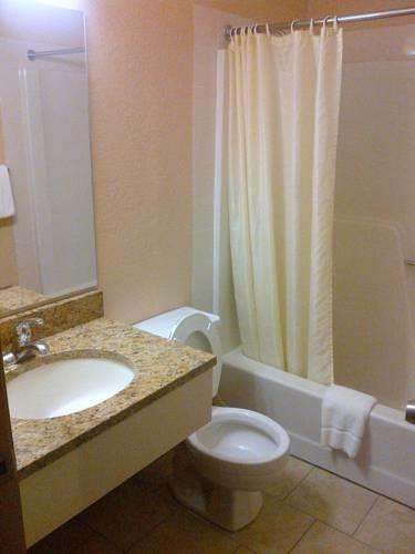 Отель Red River Inn