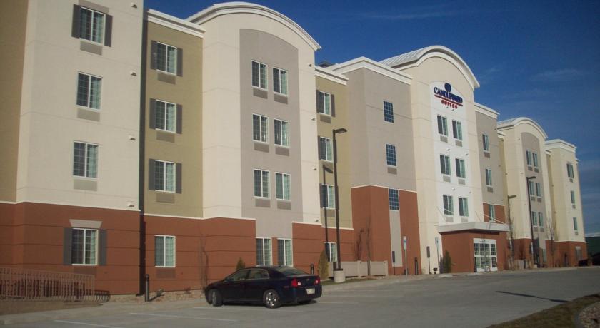 Отель Candlewood Suites Sioux Falls