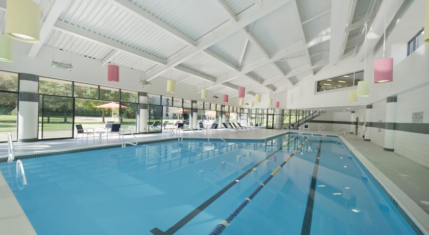 Отель Holiday Inn Express Princeton Southeast