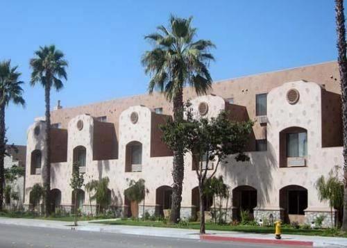 Отель Comfort Inn Pomona