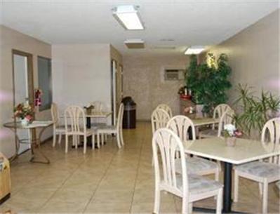 Отель America's Best Inn Pompano Beach
