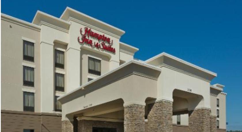 Отель Hampton Inn & Suites Prattville