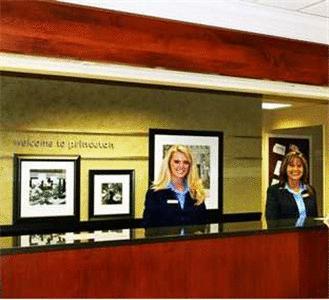 Отель Hampton Inn Princeton