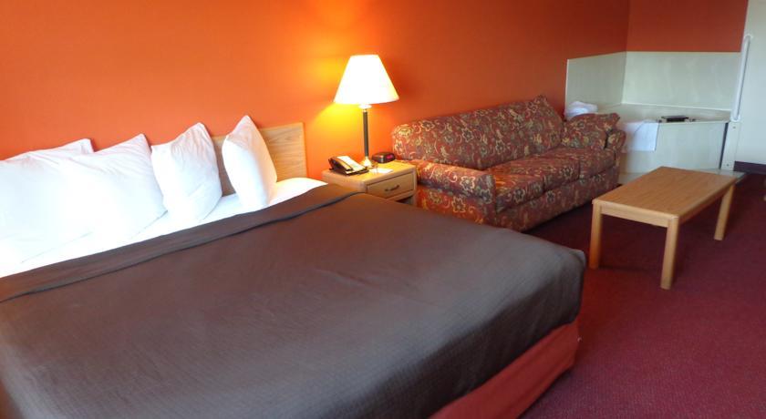 Отель AmericInn Bloomington East/Airport