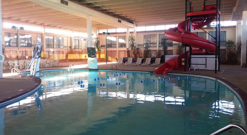 Отель M Hotel & Conference Center