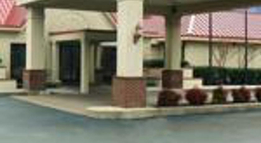 Отель Clarion Inn North
