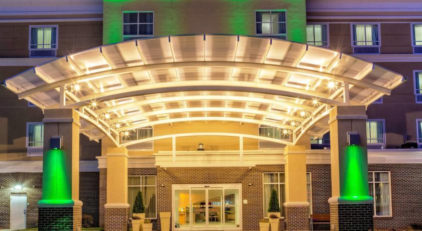 Отель Holiday Inn Richmond