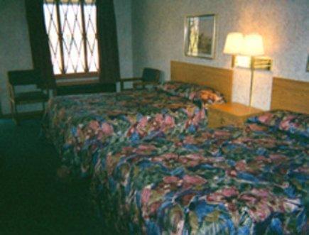 Отель Relax Inn Richmond