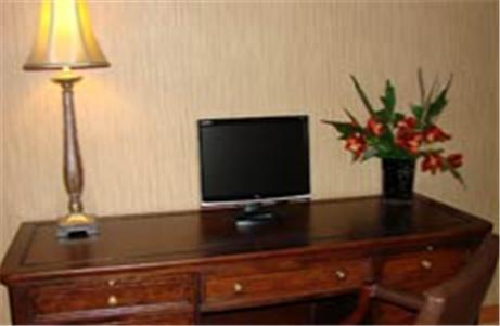 Отель Rockport Inn and Suites