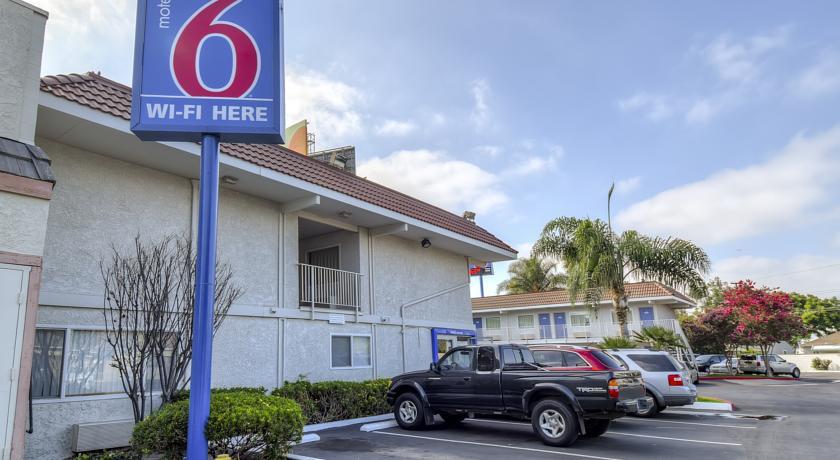 Отель Motel 6 Los Angeles - Norwalk