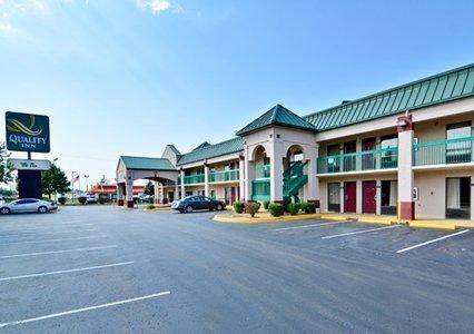 Отель Quality Inn Fort Campbell