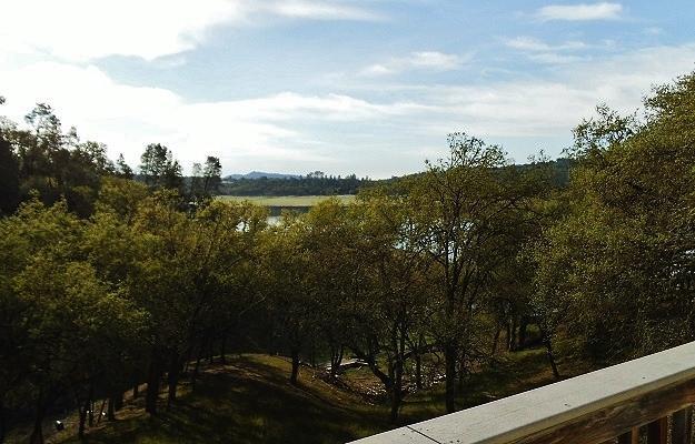 Апартаменты Simply Lake Front