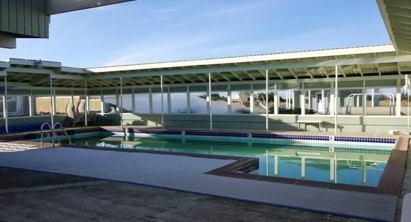 Отель Beachwood Resort