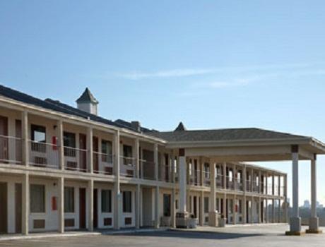 Отель Park Hill Inn and Suites