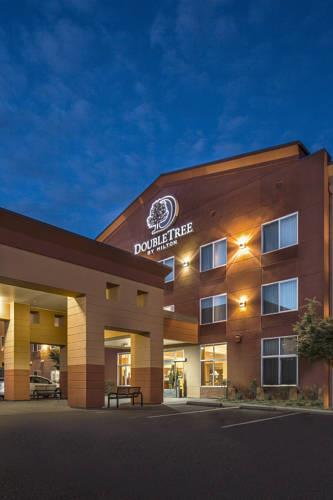 Отель Phoenix Inn and Suites